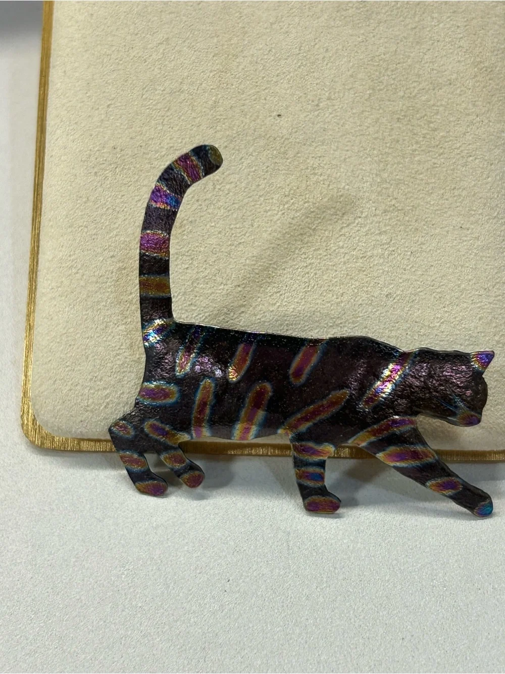 Vintage iridescent fantastic tiger cat brooch